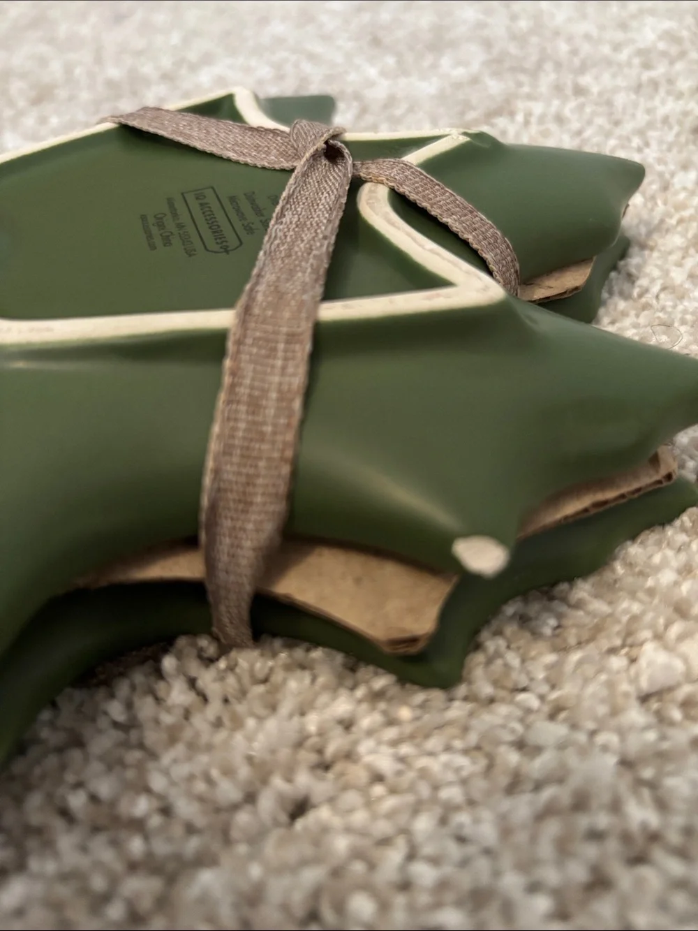 Leaf Shaped Ceramic appetizer Serving Dishes - Green & Sage Set